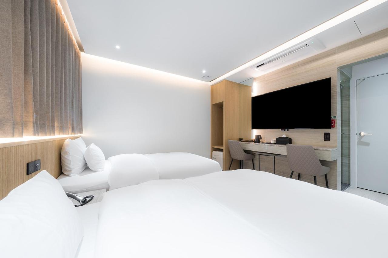 Brown Dot Hotel Pyeonghwa Plaza Mokpo Eksteriør billede