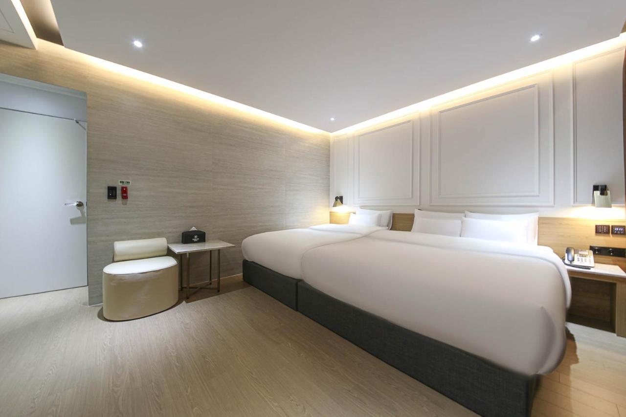 Brown Dot Hotel Pyeonghwa Plaza Mokpo Eksteriør billede